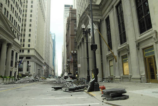 Illustration for article titled Transformers 3 Set Pics